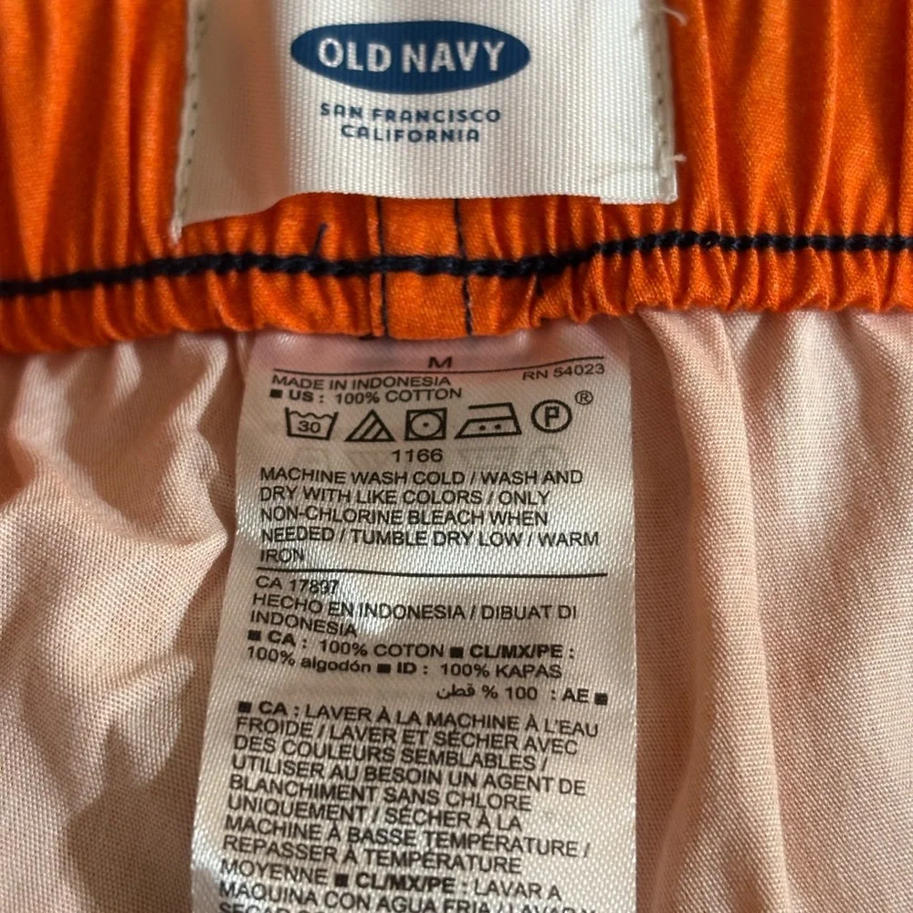 NWT Old Navy Palm Tree mens m 30